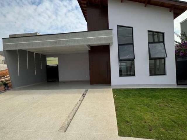 Casa com 300 m² de terreno e 148 m² de área construída com 3 suítes no condomínio gran ville são venâncio em itupeva - sp