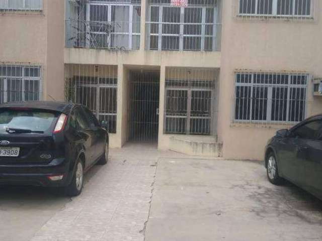 Apartamento com 3 dormitórios à venda, 94 m² por R$ 320.000,00 - Praia Campista - Macaé/RJ