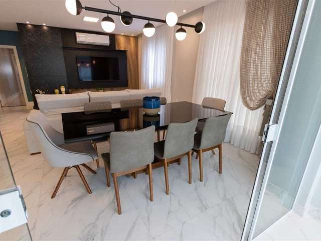 Apartamento com 3 dormitórios à venda sendo 3 suítes, 126.0 m² por - R$ 2.100.000,00 - Meia Praia - Itapema/SC