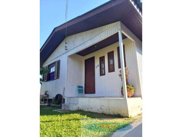 Casa em madeira PORTÃO - RS