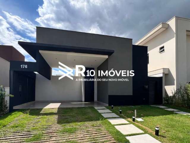 Casa à venda, 3 quartos, 3 suítes, 4 vagas - Bairro SHOPPING PARK, Uberlândia MG