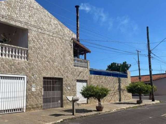 Casa + spaço aquatico
academia da mulher