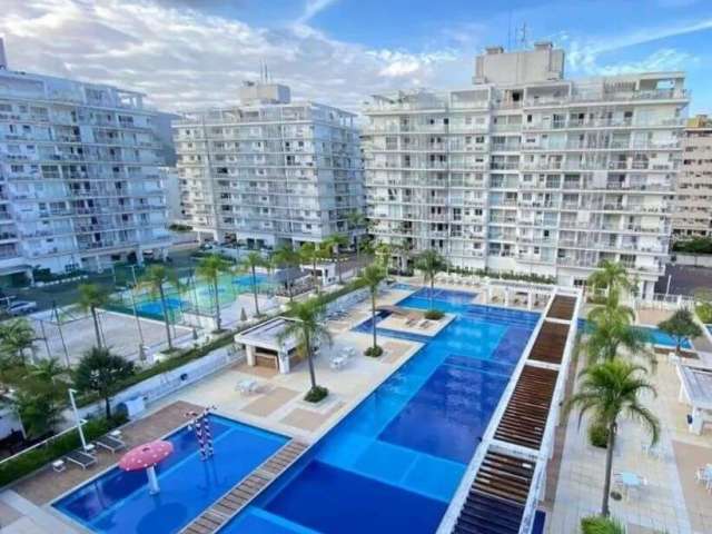 Apartamento de 88m², andar alto, sol da manhã, vista para Piscina e 2 Vagas em subsolo, na melhor planta do Wonderfull Resort