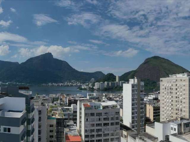 Apartamento Flat, no luxuoso Marias Estúdios Ipanema,  entre Postos 8 e 9, a poucos passos da Praia de Ipanema.