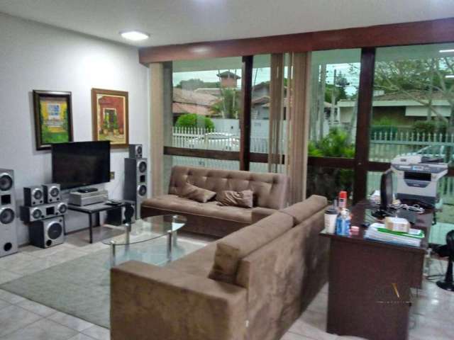 Casa com 3 dormitórios à venda, 450 m² por R$ 2.600.000,00 - Jardim Esplanada - São José dos Campos/SP