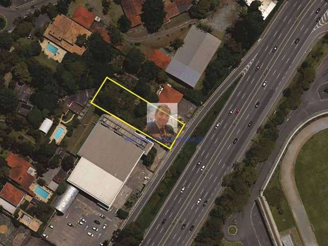 Terreno Comercial frente p/ Raposo Tavares - 1.320 m² - VENDA / LOCAÇÃO - v