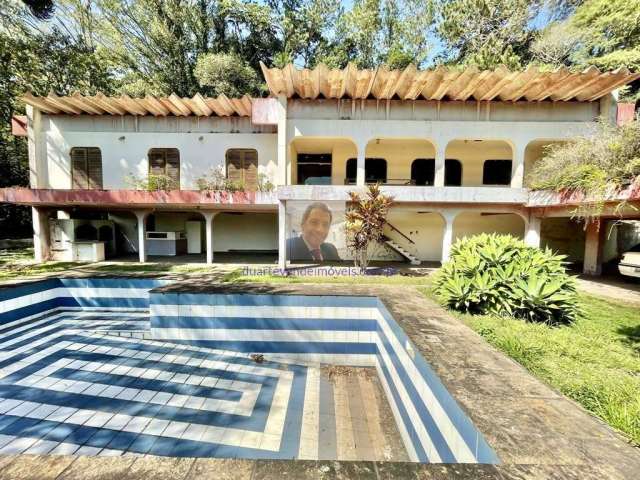 Aluga-se ou Vende-se Casa no Jd Colibri (casa de rua) - Para REFORMA ou DEM