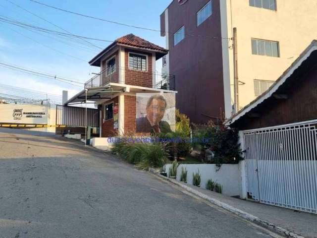 Vende-se Casa Terrea no Cond. Recanto dos Pássaros, 3 dorms/2sts, condo com