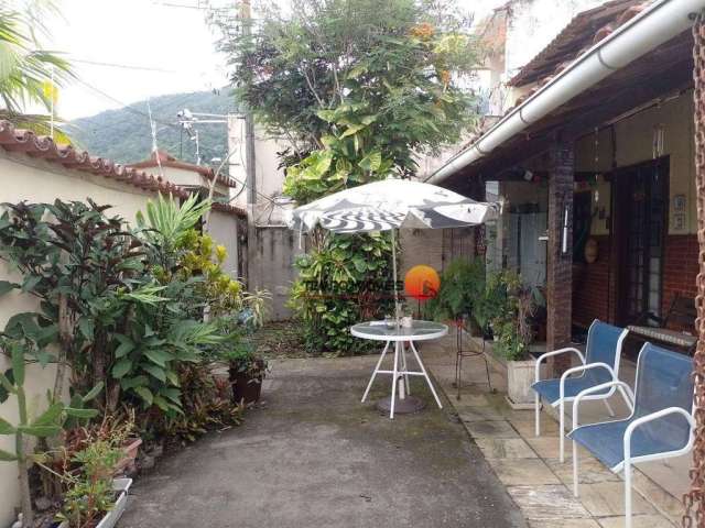 Casa com 3 dormitórios à venda, 190 m² por R$ 900.000,00 - Piratininga - Niterói/RJ