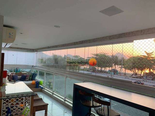 Apartamento com 136m2 frente, vista mar em Charitas