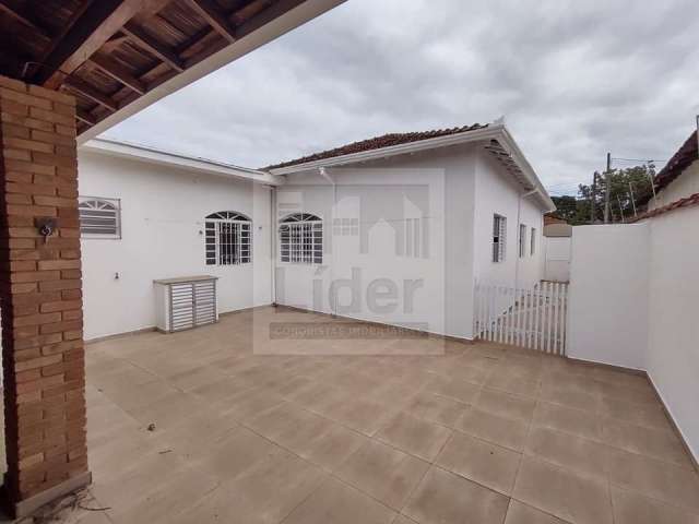 Casa com 3 quartos à venda no Jardim Rafael, Caçapava  por R$ 475.000