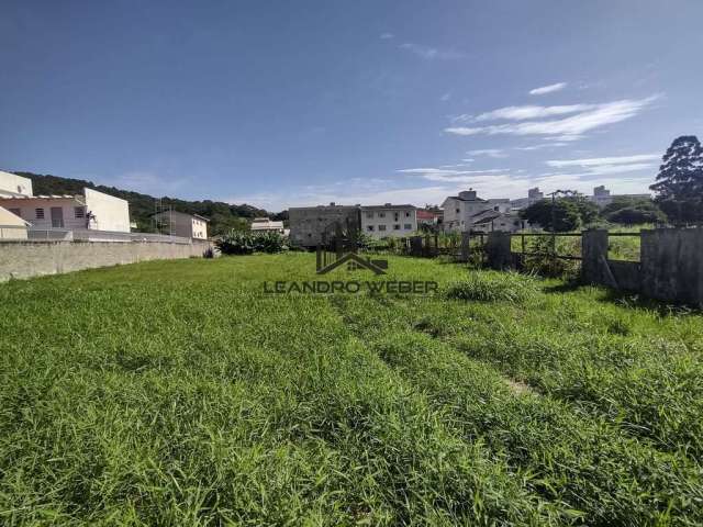 Área com 1.832m² - Viabilidade 8 andares - Bairro Nossa Senhora do Rosário - São José - SC