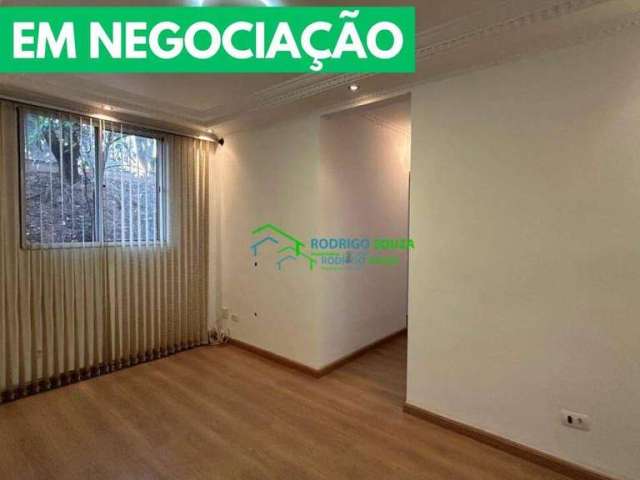 Apartamento com 2 dormitórios para alugar, 48 m² por R$ 1.200,02/mês - Parque Roseira - Carapicuíba/SP