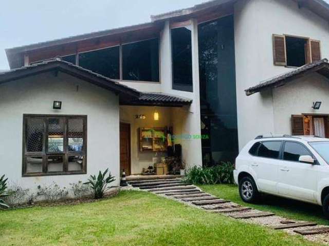 Casa com 3 dormitórios à venda, 180 m² por R$ 1.400.000,00 - Pitas - Cotia/SP