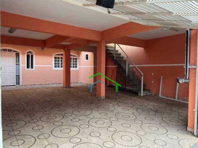 Casa com 2 dormitórios à venda, 200 m² por R$ 650.000,00 - Centro (Carapicuíba) - Carapicuíba/SP