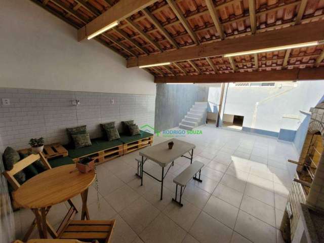 Casa com 3 dormitórios à venda, 170 m² por R$ 740.000,00 - Centro (Carapicuíba) - Carapicuíba/SP