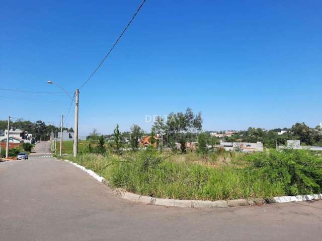 Terreno de esquina no Loteamento Chácara Hamburguesa, com 300m² . Canudos - Novo Hamburgo