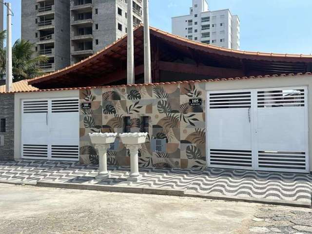 Casa para Venda em Mongaguá, Jd Santa Eugenia, 2 dormitórios, 1 suíte, 3 banheiros, 2 vagas