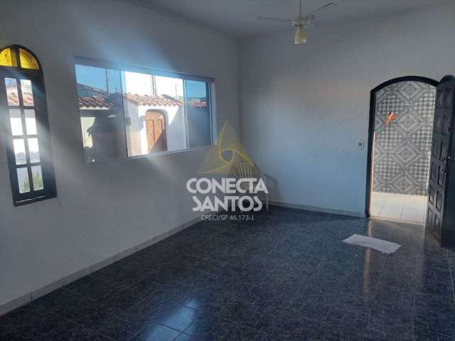 Casa em condomínio fechado com 5 quartos à venda na rua Ubatuba, 760, Água Branca, Mongaguá, 243 m2 por R$ 430.000