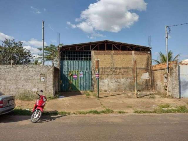 Galpão na Av. Adail Gomes Ferreira