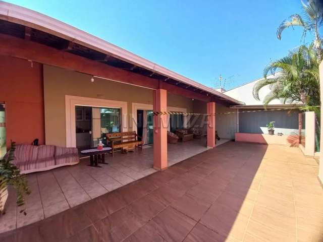 Casa comercial à venda na Avenida Doutor Odilon Fernandes, Centro, Uberaba, 450 m2 por R$ 2.100.000