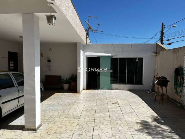 Casa com 4 quartos à venda na Avenida N-001, Sn, Anápolis City, Anápolis, 188 m2 por R$ 800.000