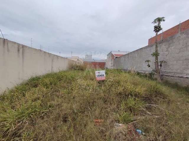 Terreno à venda no Residencial Vila Martins, Salto  por R$ 160.000