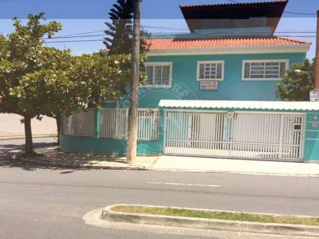 Casa com 5 quartos à venda no Centro, Peruíbe , 428 m2 por R$ 1.060.000