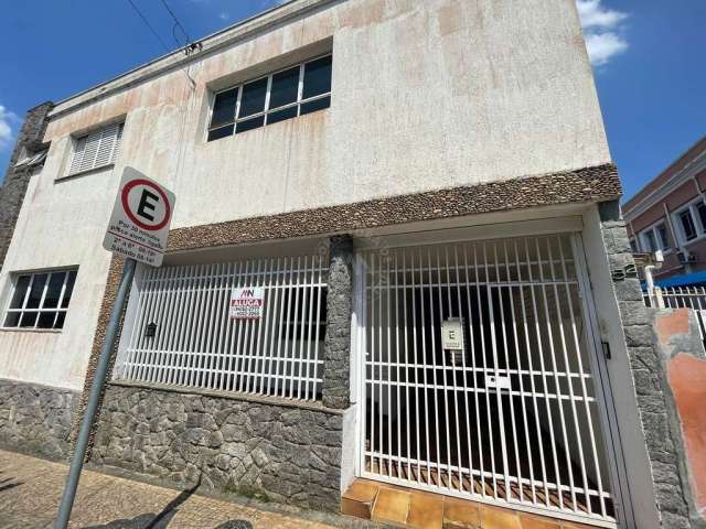 Casa alugar 3 quartos Centro 190m²