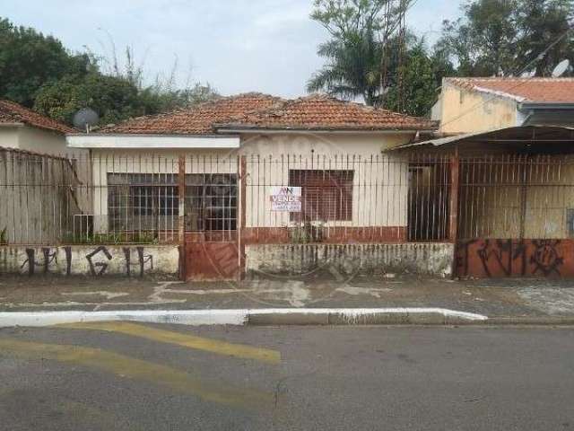 Casa com 4 quartos à venda na Vila Leis, Itu , 205 m2 por R$ 320.000