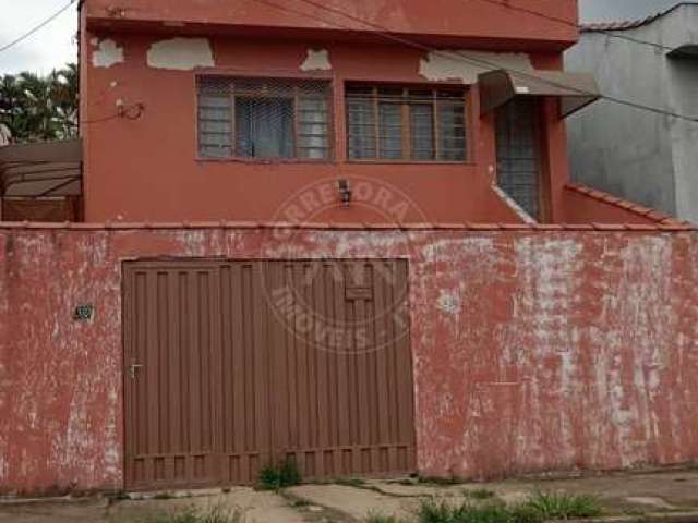 Casa com 3 quartos à venda no Jardim Três Marias, Salto , 160 m2 por R$ 330.000