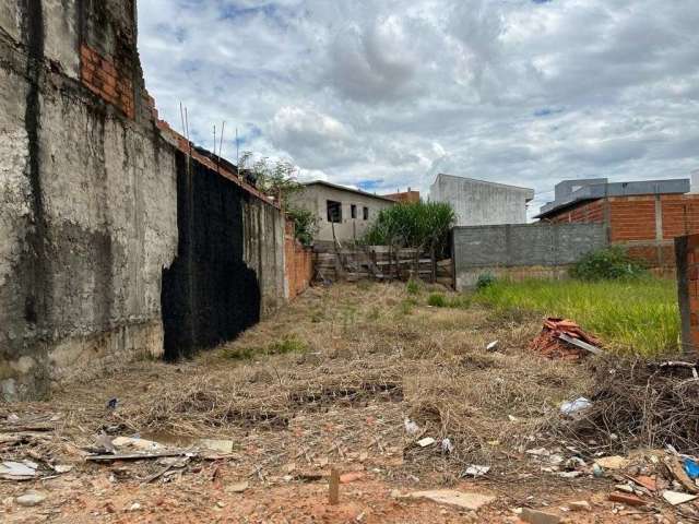 Terreno à venda no Jardim Santa Marta III, Salto  por R$ 160.000