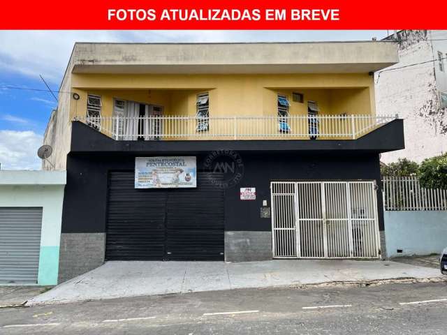 Casa com 3 quartos à venda no Jardim São João, Salto  por R$ 750.000