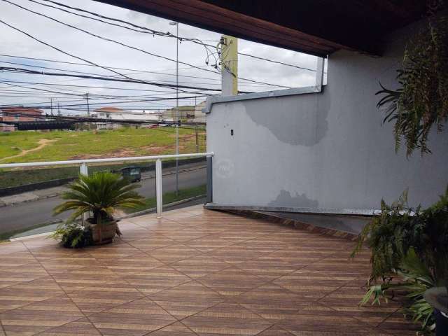 Casa com 3 quartos à venda no Jardim São João, Salto , 150 m2 por R$ 600.000