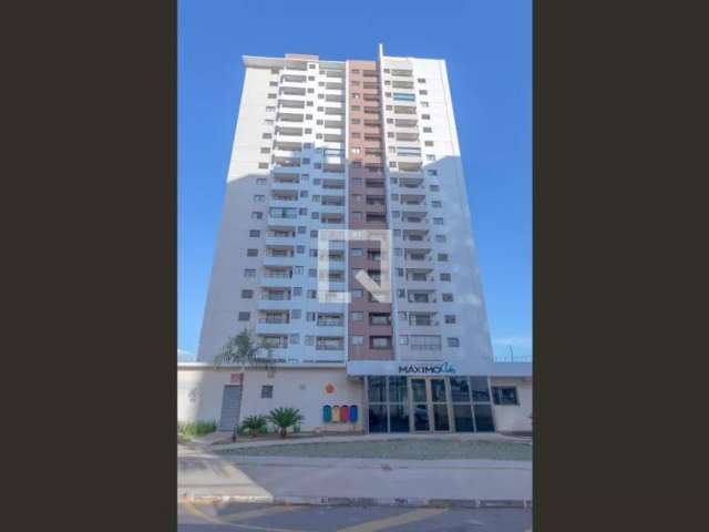 vendo apartamento de 2 quartos uma suíte setor vila Brasília residencial máximo clube