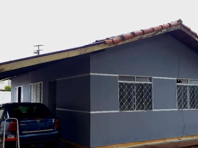 Casa residencial com 2 dormitórios