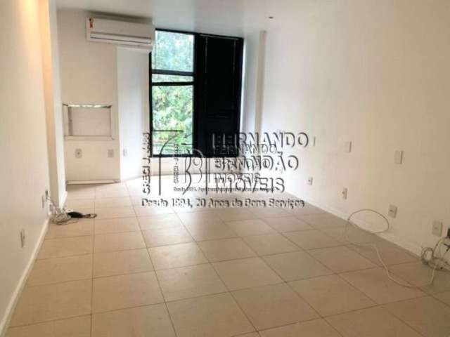 Alugo sala comercial na Barra da Tijuca, Rio de Janeiro-RJ com 1 sala, 1 vaga, 32m² de área