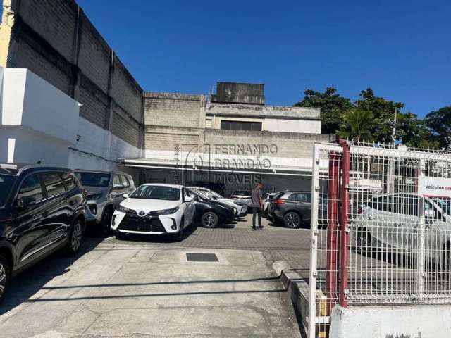 Vendo terreno comercial de 640m² na Barra da Tijuca, Rio de Janeiro - Oportunidade Imperdível!