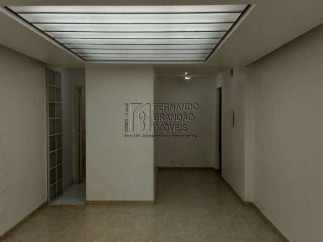 Vendo sala comercial em Copacabana, Rio de Janeiro - 1 Banheiro, 1 Vaga de Garagem, 37m² de Área