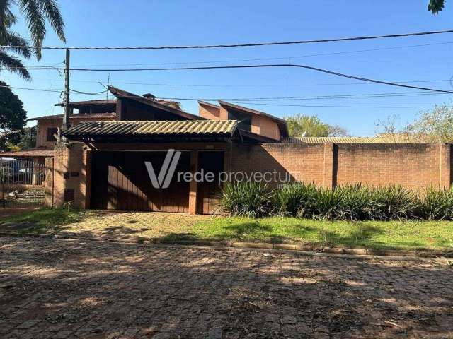 Casa com 3 quartos à venda na Rua Célia Aparecida de Souza Bouffier, 744, Bosque de Barão Geraldo, Campinas, 271 m2 por R$ 950.000