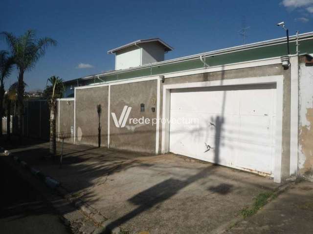 Casa com 3 quartos à venda na Rua Ribeirão Bonito, 75, Jardim do Trevo, Campinas, 362 m2 por R$ 1.500.000