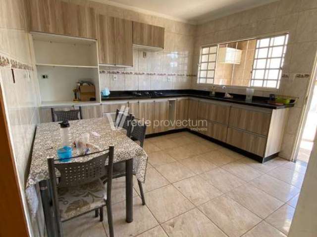 Casa com 2 quartos à venda na Rua Clodomiro Ferreira Camargo, 139, Jardim Chapadão, Campinas, 76 m2 por R$ 610.000