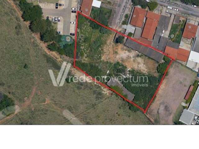 Terreno comercial à venda na Rua José Antônio Gemi, s/n°, Vila São Cristóvão, Valinhos por R$ 2.325.000