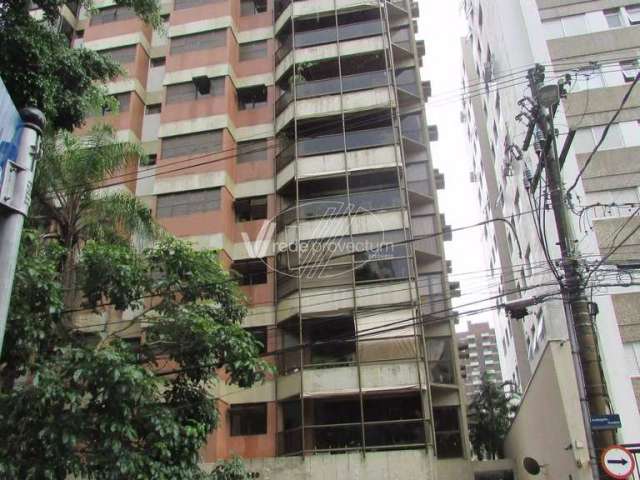 Apartamento com 3 quartos à venda na Avenida Benjamin Constant, 2050, Cambuí, Campinas, 230 m2 por R$ 2.150.000