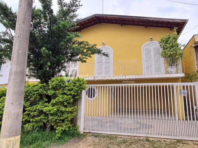 Casa com 3 quartos à venda na Rua Doutor Fernão Pompeu de Camargo, 1717, Jardim do Trevo, Campinas, 246 m2 por R$ 760.000