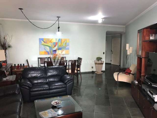 Apartamento com 4 quartos à venda na Rua José Paulino, 1875, Vila Itapura, Campinas, 147 m2 por R$ 690.000