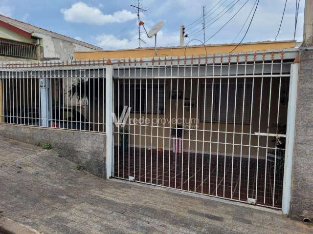 Casa com 2 quartos à venda na Rua Monsenhor Fergo O'Connor de Camargo Dauntre, 747, Vila Joaquim Inácio, Campinas, 90 m2 por R$ 480.000