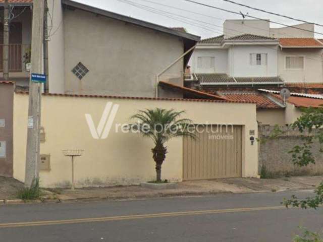 Casa com 3 quartos à venda na Rua Hélcio Lizzardi, 300, Parque Jambeiro, Campinas, 125 m2 por R$ 470.000