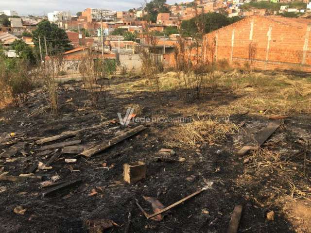 Terreno à venda no Jardim do Lago Continuação, Campinas  por R$ 190.000