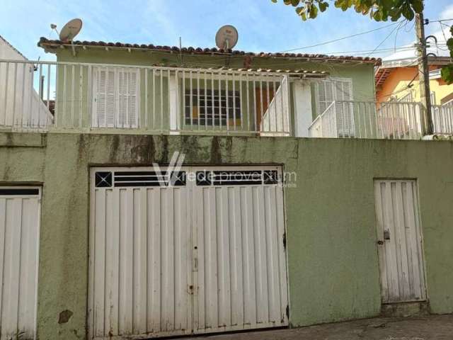 Casa com 3 quartos à venda na Rua Pedro Alexandrino, 44, Vila João Jorge, Campinas, 127 m2 por R$ 320.000